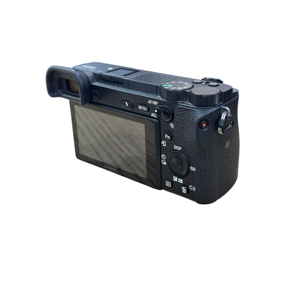 Usato Sony A6500 body - Scatti: 11892
