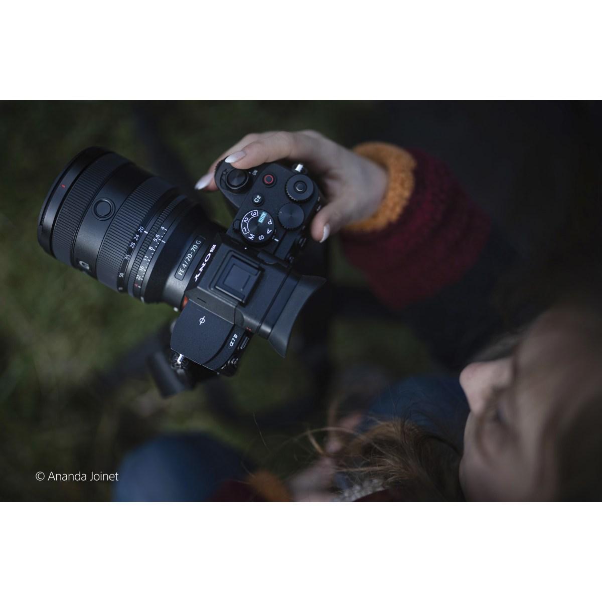 SONY 20-70 mm F4 G. FE Full-frame con attacco E-mount