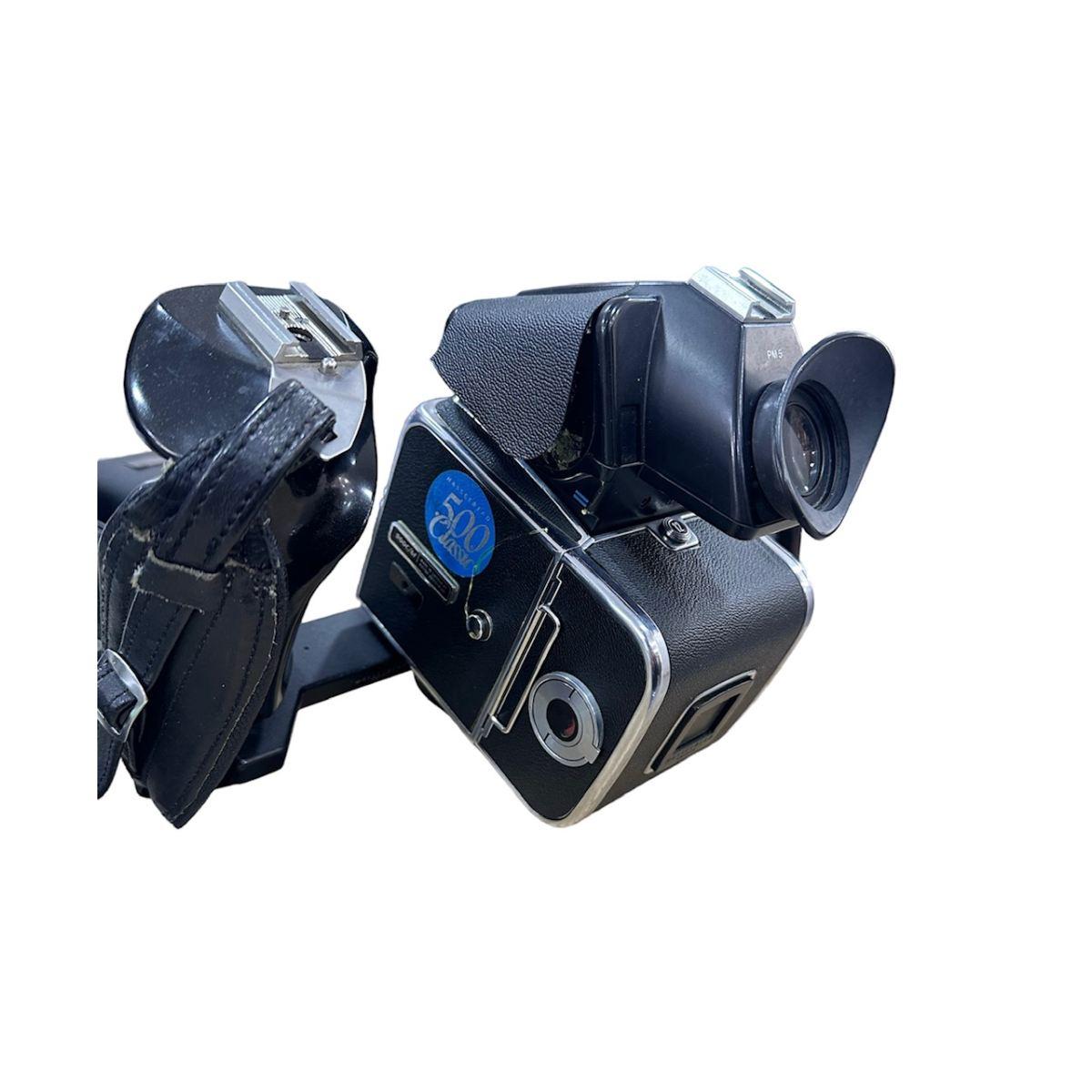 Usato Hasselblad 500 C/M + pentaprisma PM5 + dorso + impugnatura - Conto vendita