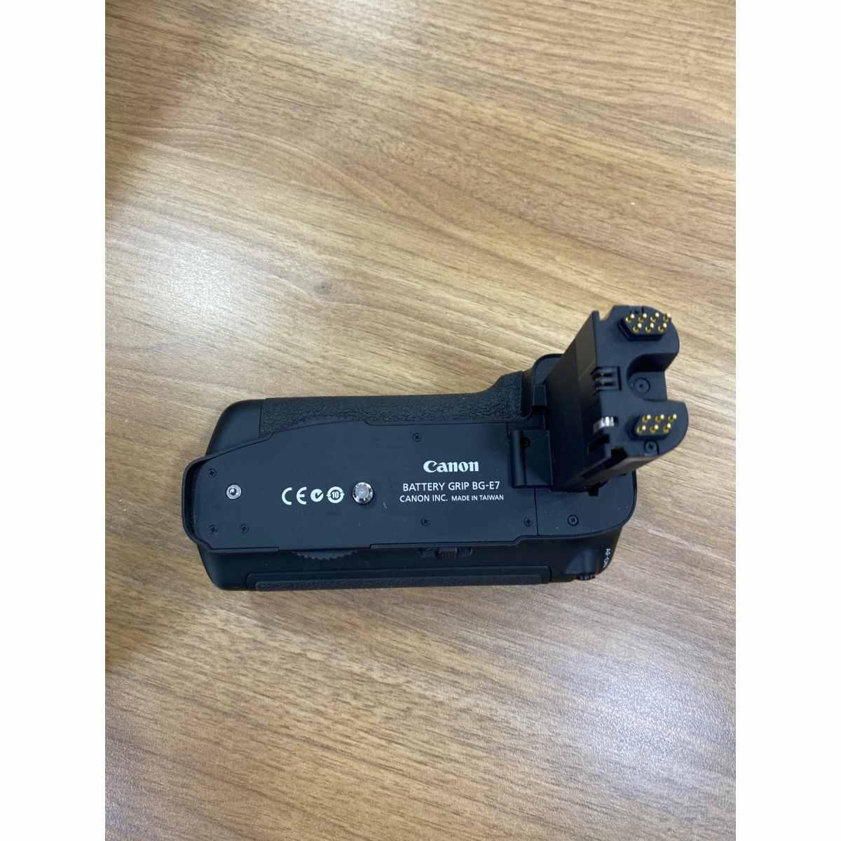 Usato Battery Grip Canon Bg-E7 Per eos 7D e 7D MARK II
