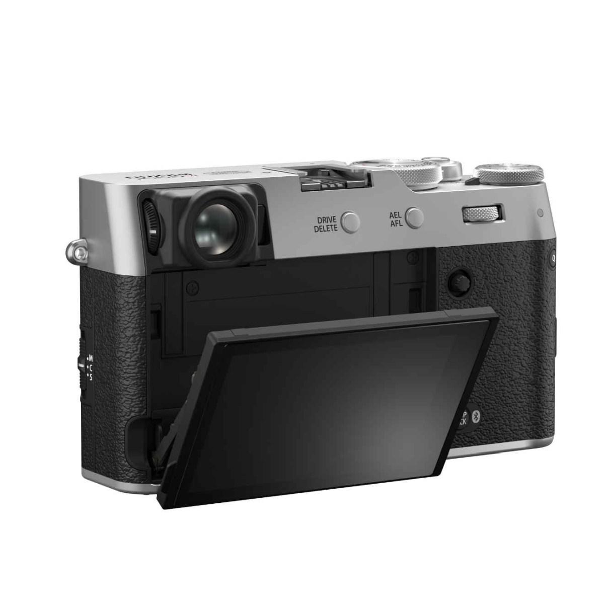 Fujifilm X100 VI Silver - Fotocamera Compatta - Garanzia Fujifilm Italia