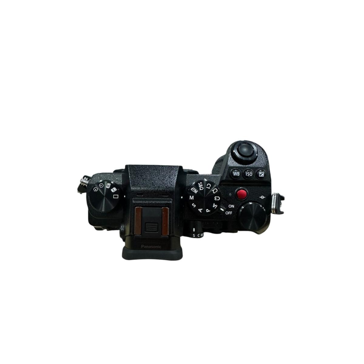 Usato Panasonic Lumix S5 Body - Scatti: 5389 - num matr WJ2HB001788
