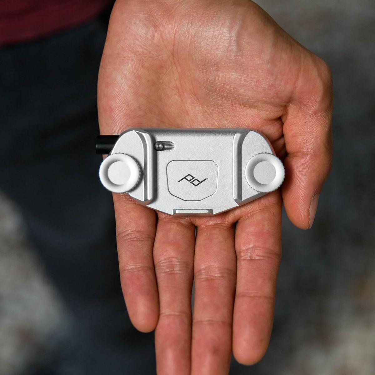 Peak Design Capture Camera Clip (v3)Silver CP-S-3