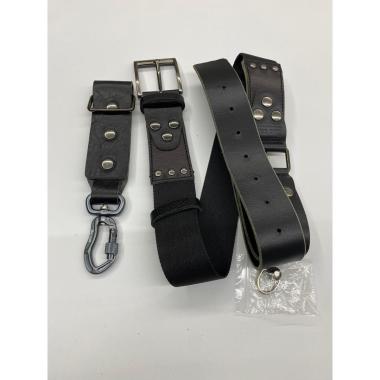 Tracolla Nice One Singola pelle nera e stoffa nera.